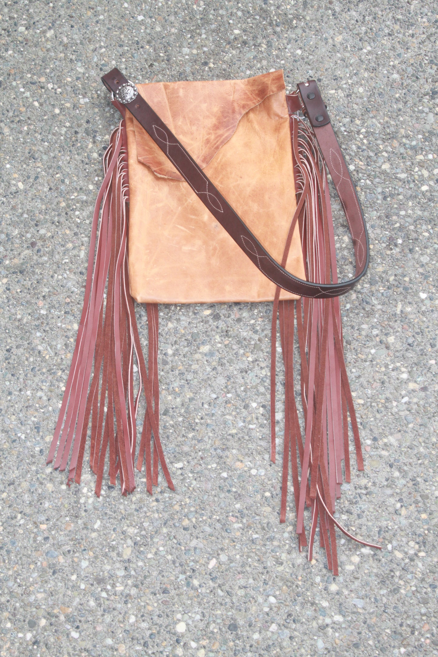 Vintage strap series, leather body with saddle tan fringe
